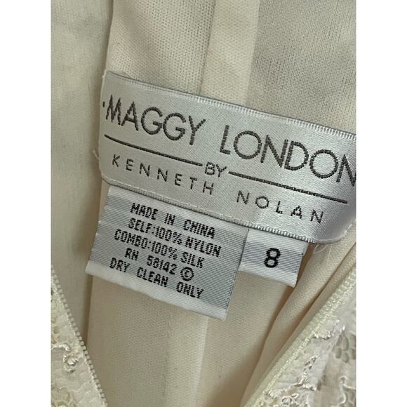 Maggy London Vintage Creamy Lace Maxi Dress size 8 - Picture 7 of 11